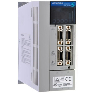 Mitsubishi MR-J2S-40A servo motor - Faz Tipi: 3 Faz, Güç Kaynağı: 170V